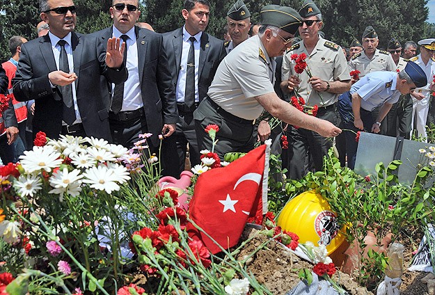 Genelkurmay Başkanı Özel'den Soma'ya ziyaret