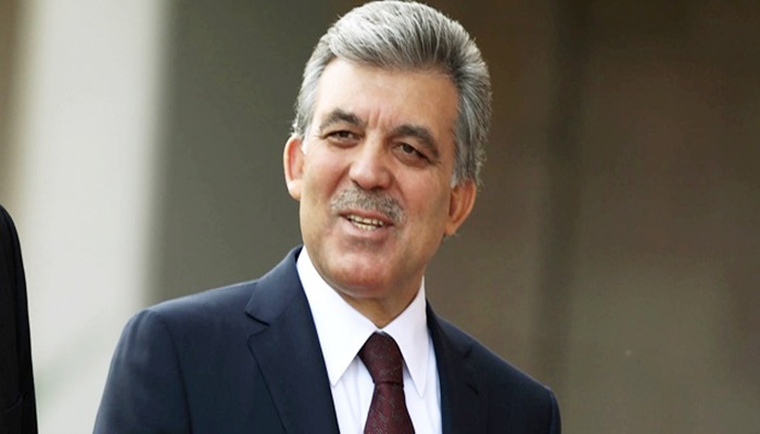 Gül'den Davutoğlu'na tebrik telefonu