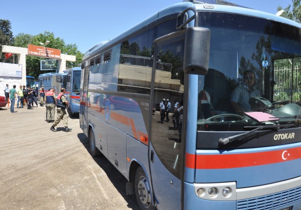 KCK'nın sözde hakim ve savcılarına dava