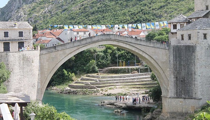 Mostar'daki belirsizlik gerginliğe neden oluyor