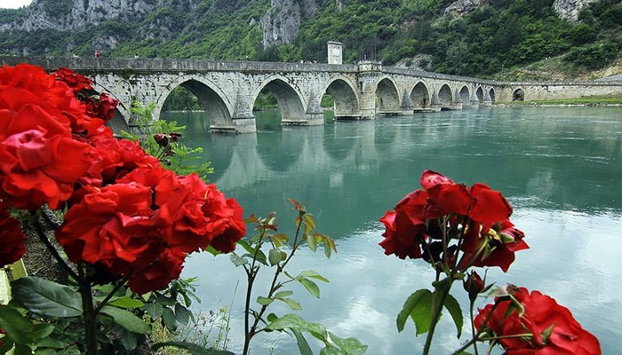 Mimar Sinan'ın Bosna'daki imzası: Drina Köprüsü