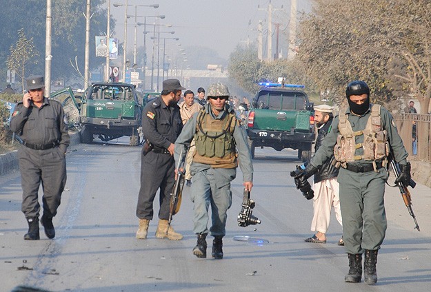 Pakistan'da silahlı saldırı: 20 öü
