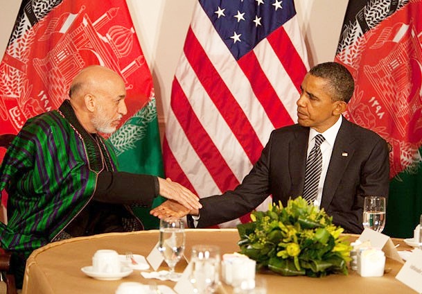 Beyaz Saray'da Karzai ile görüşme