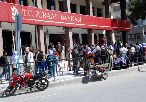Ziraat 3 bin 265 personel alacak