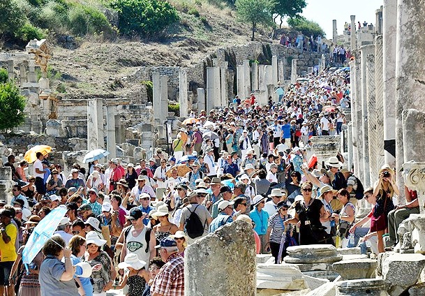 Türkiye'ye gelen turist sayısı arttı