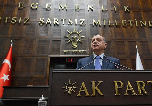 Hakkari'de niye Türk bayrağıyla dolaşmadın?