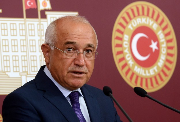 Tutuklu milletvekilleri için çok çaba sarfettim