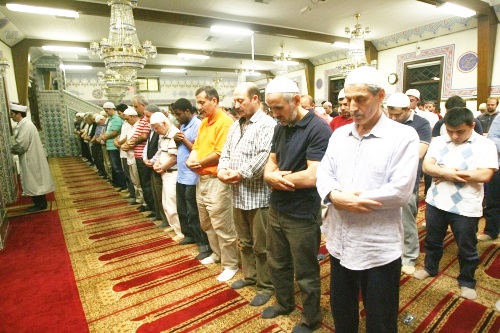 ABD'de ilk teravih namazı kılındı