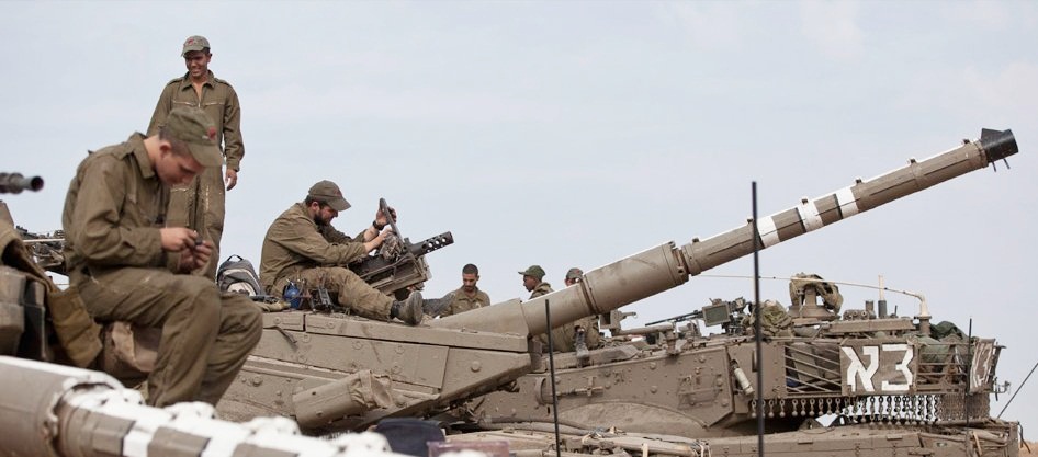 Tanklar sınırda