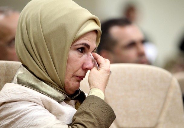 Emine Erdoğan yurt açtı