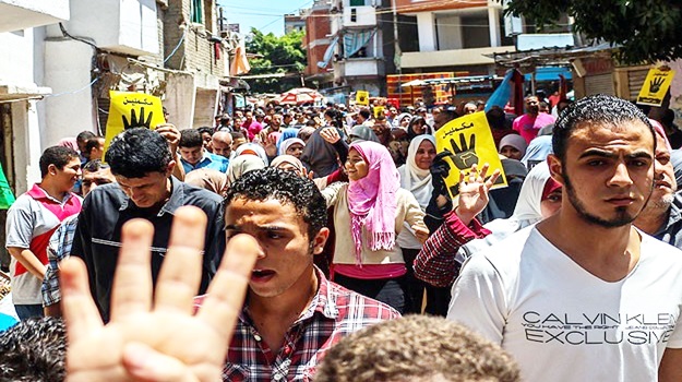 Mısır'da seçim protesto ediliyor
