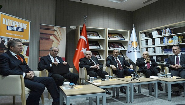 Eski Meclis Başkanları AK Parti Kütüphanesi'nde buluştu