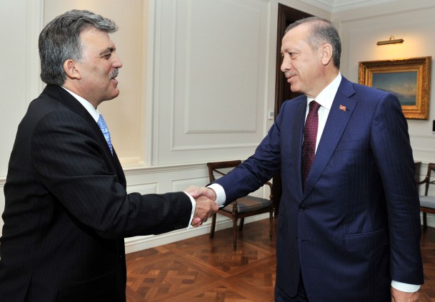Gül-Erdoğan görüşmesi ertelendi