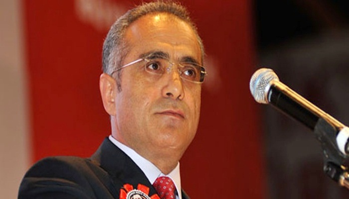 Yalçın Topçu partisinden istifa etti