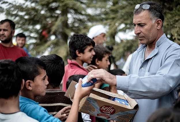 Savaşın çocukları''na zor şartlarda eğitim