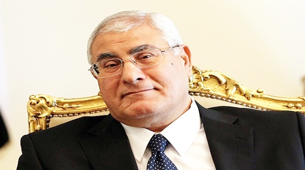 Mursi'nin çıkardığı "af kararlarına" iptal