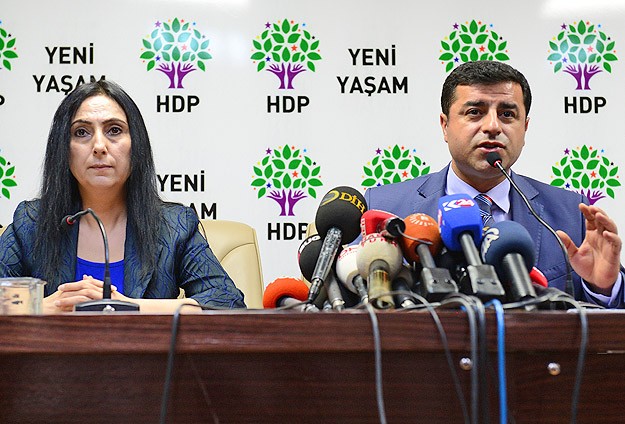 'TBMM'yi olağanüstü toplantıya çağırıyoruz'
