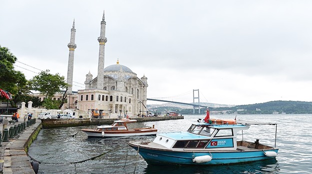 Boğazın incisi" bugün cemaatine kavuşacak
