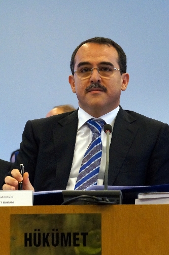 Adalet Bakanı Ergin: Açlık grevlerinde tahriklere karşı herkes duyarlı olmalı