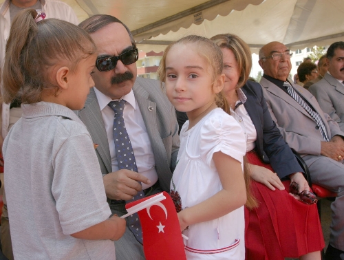 Adana'da 68 bin öğrenci okula yeni adım attı
