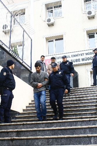 Adliye önündeki kavgaya 27 tutuklama