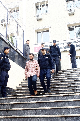 Adliye önündeki ölümlü kavganın şüphelileri adliyede