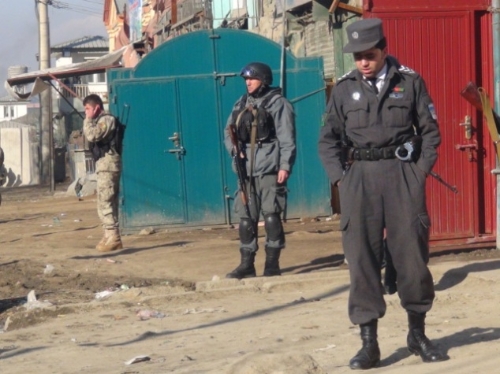 Afganistan'da 50 asker Taliban'ın safına geçti