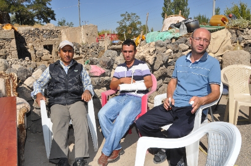 Afyonkarahisar'daki patlamada yaralanan asker baba ocağına geldi