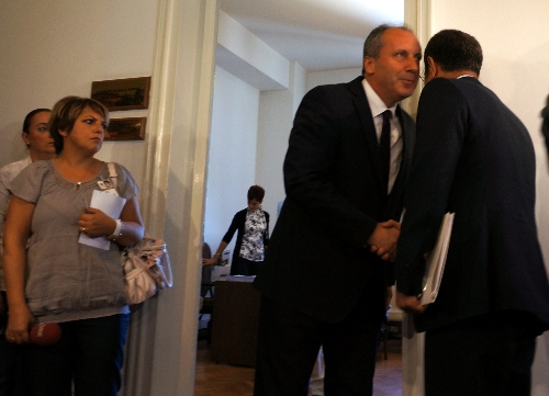 AK Parti, erken yerel seçim için CHP'yi ziyaret etti