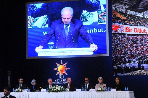 AK Parti rozetini takan Kurtulmuş: Yeni Türkiye'nin ihyası için geldik