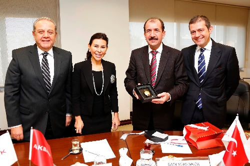 Akbank'ın çalışan sayısı 16 bin 400'e ulaştı