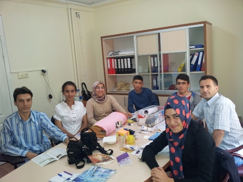 Aksaraylı gençler, Avrupa'da zararlı alışkanlıklarla mücadeleyi inceleyecek
