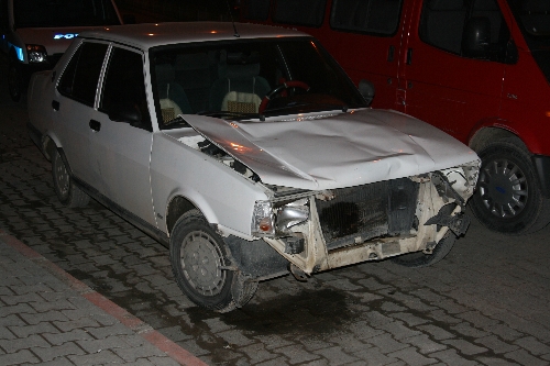 Alkollü sürücü kaldırımda yürüyen üniversitelilere çarptı: 6 yaralı