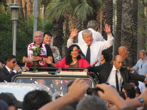 Altın Portakal'da geleneksel kortej geçişi yapıldı