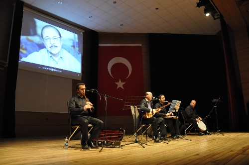 Amasya Üniversitesi'nde Neşet Ertaş söyleşisi