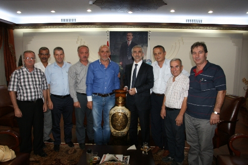 Amatör Kulüpler Birliği'nden Kağıthane Belediyesi'ne teşekkür