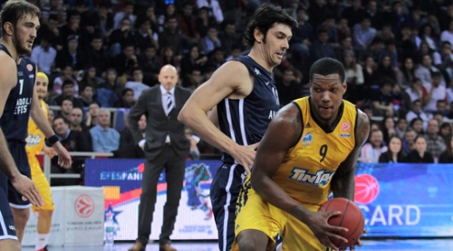 Anadolu Efes, Alba Berlin'i 71 - 62 mağlup ederek ikinci galibiyetini aldı