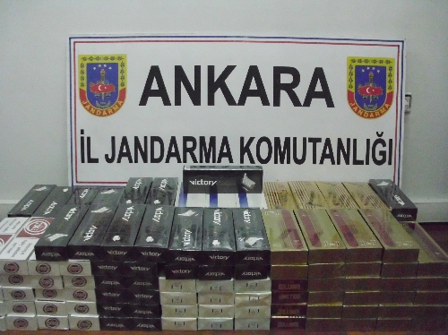 Ankara'ya sokulmak istenen binlerce kaçak sigara ve uyuşturucu hap ele geçirildi