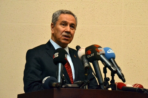 Arınç: 2023 hedeflerinin gerçekleşmesi için terörü bitirmek şart
