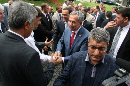 Arınç: Başkanlık veya başka bir sistem rejim değişikliği anlamına gelmez