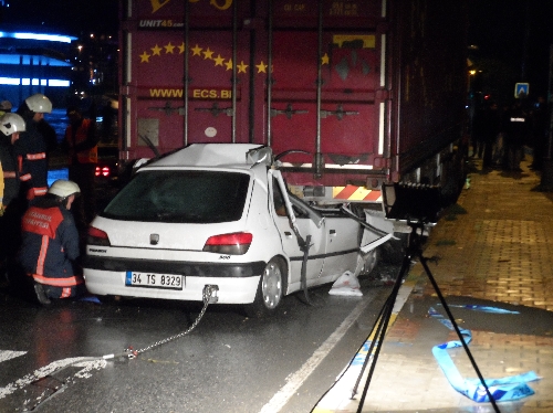 Aşırı hız kazaya yol açtı: 1 ölü