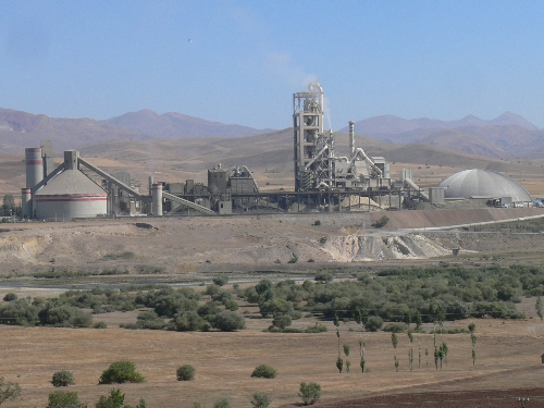 Aşkale Çimento'nun hedefi Anadolu'da ilk 10'a girmek