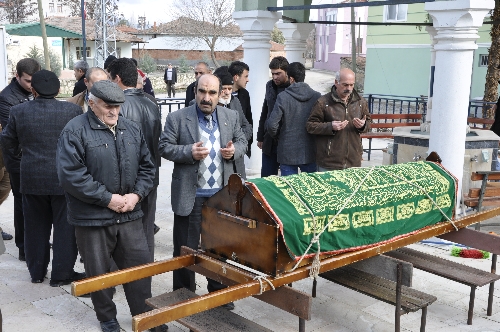 Astsubay Naci Demir, memleketi Amasya'da toprağa verildi