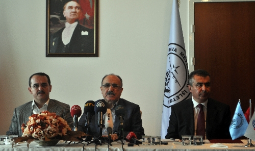 Atalay: Kış geliyor, Suriyeli sığınmacılar konteyner kentlere taşınacak