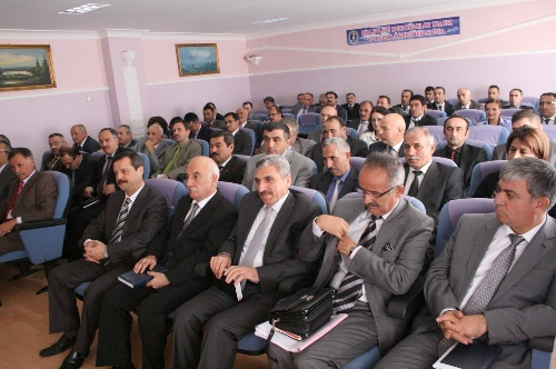 Atilla Gülsar'dan okul müdürlerine 'demokratik ortam' vurgusu