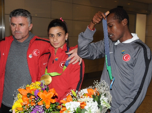 Avrupa şampiyonu Nevin Yanıt İstanbul'da