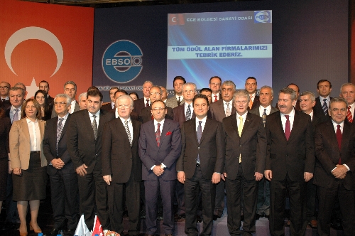 Babacan: 2 Ocak'tan itibaren kredi sicili açık hale gelecek