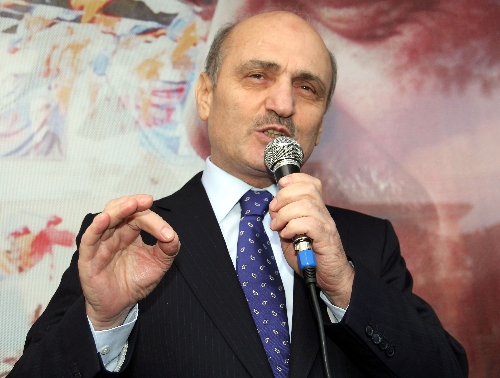 Bakan Bayraktar: 6,5 milyon konutu 20 yılda yenileyeceğiz