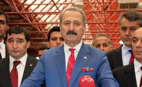 Bakan Çağlayan, Mobilya Fuarı'nın açılışını yaptı