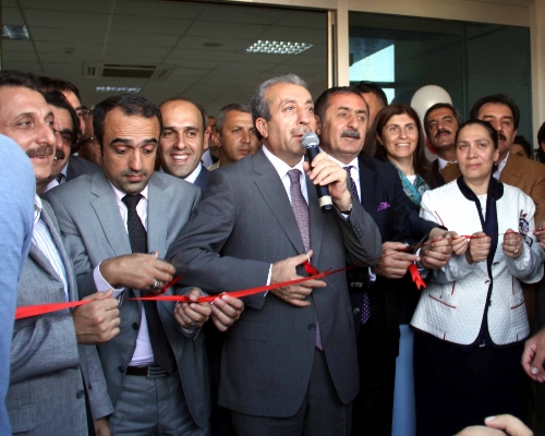 Bakan Eker, Tepe Devlet Hastanesi'ni hizmete açtı